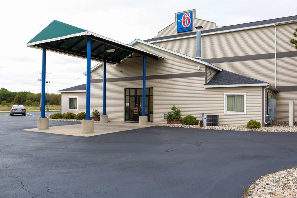 Motel 6-Baraboo, Wi - Lake Delton-Wisconsin Dells Exterior photo