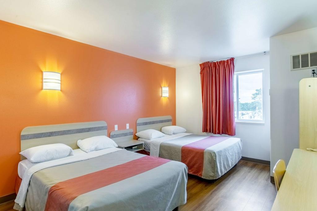 Motel 6-Baraboo, Wi - Lake Delton-Wisconsin Dells Exterior photo