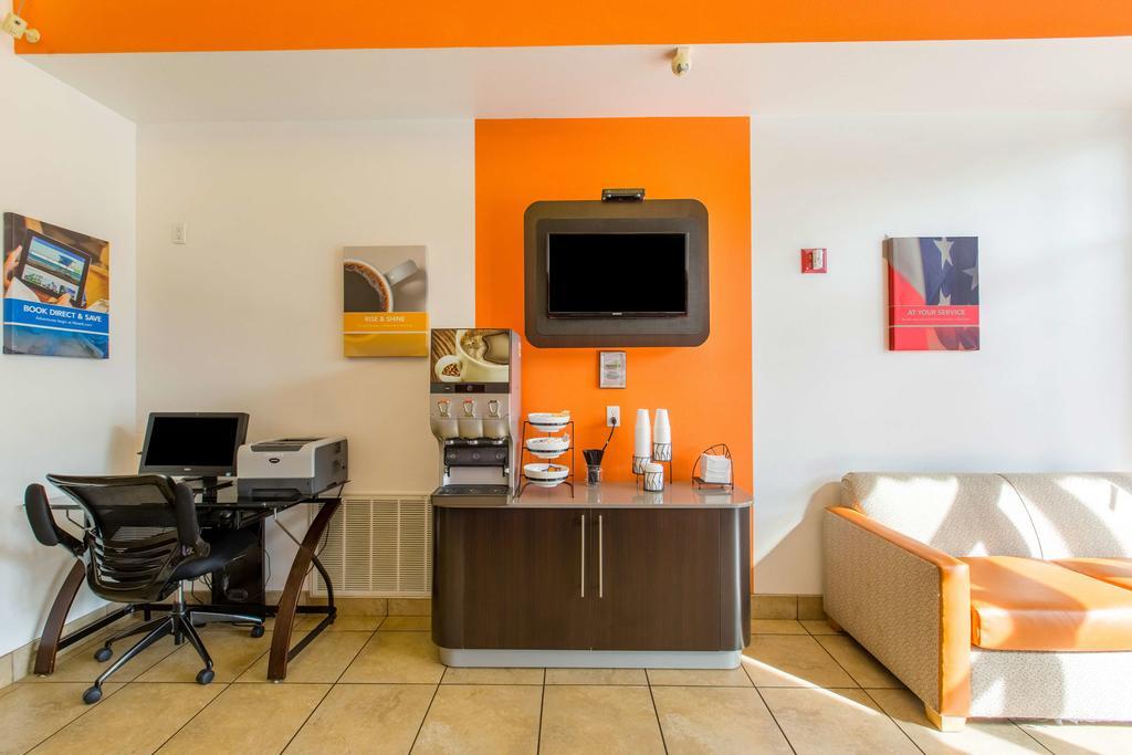 Motel 6-Baraboo, Wi - Lake Delton-Wisconsin Dells Exterior photo